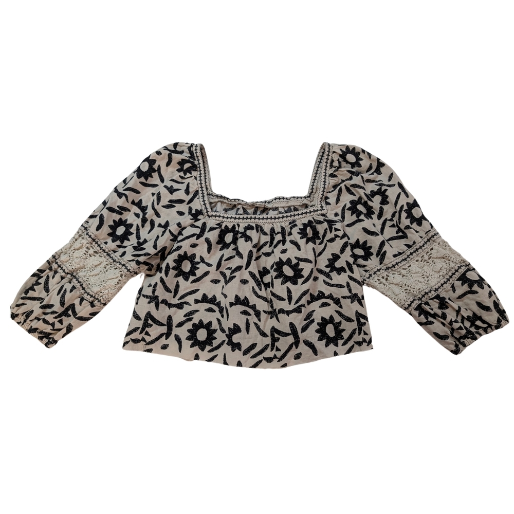 Christian Siriano Linen Blend, Crop Boho crochet detail Floral Print top